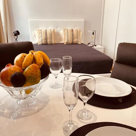 Living * Funchal (Madeira)